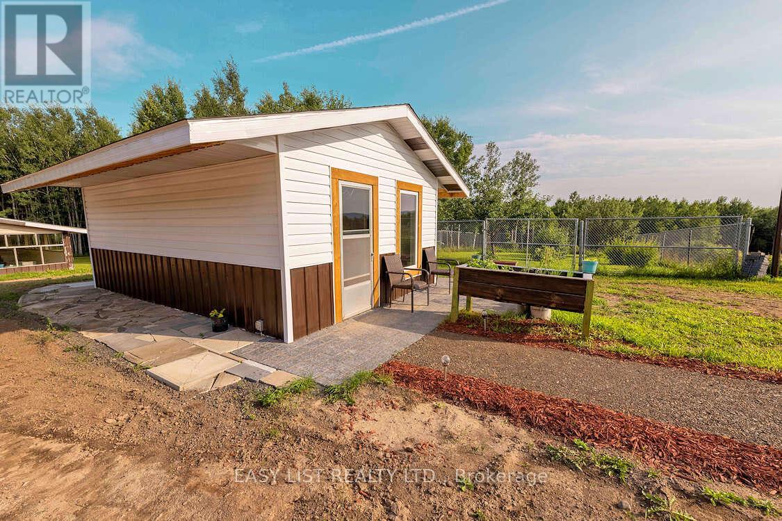 608 Copper Cliff Road, Neebing, Ontario  P7L 0B7 - Photo 5 - X12754820