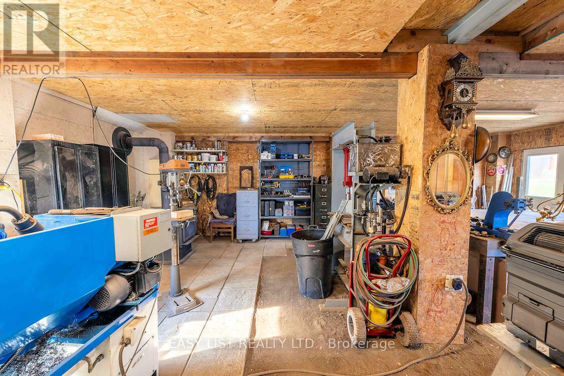 608 Copper Cliff Road, Neebing, Ontario  P7L 0B7 - Photo 9 - X12754820