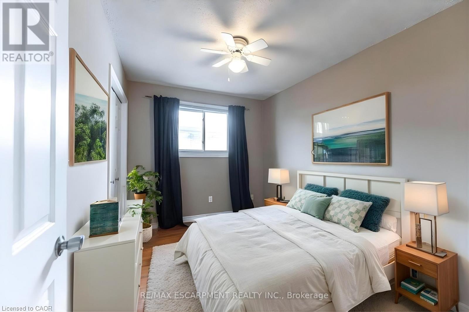 162 Solomon Crescent, Hamilton (Trenholme), Ontario  L8W 2G7 - Photo 16 - X12539406