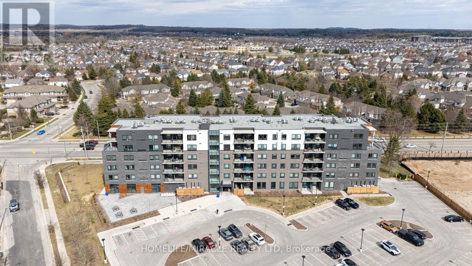 402 - 26 Lowes Road W, Guelph, Ontario  N1G 4X2 - Photo 2 - X12750618