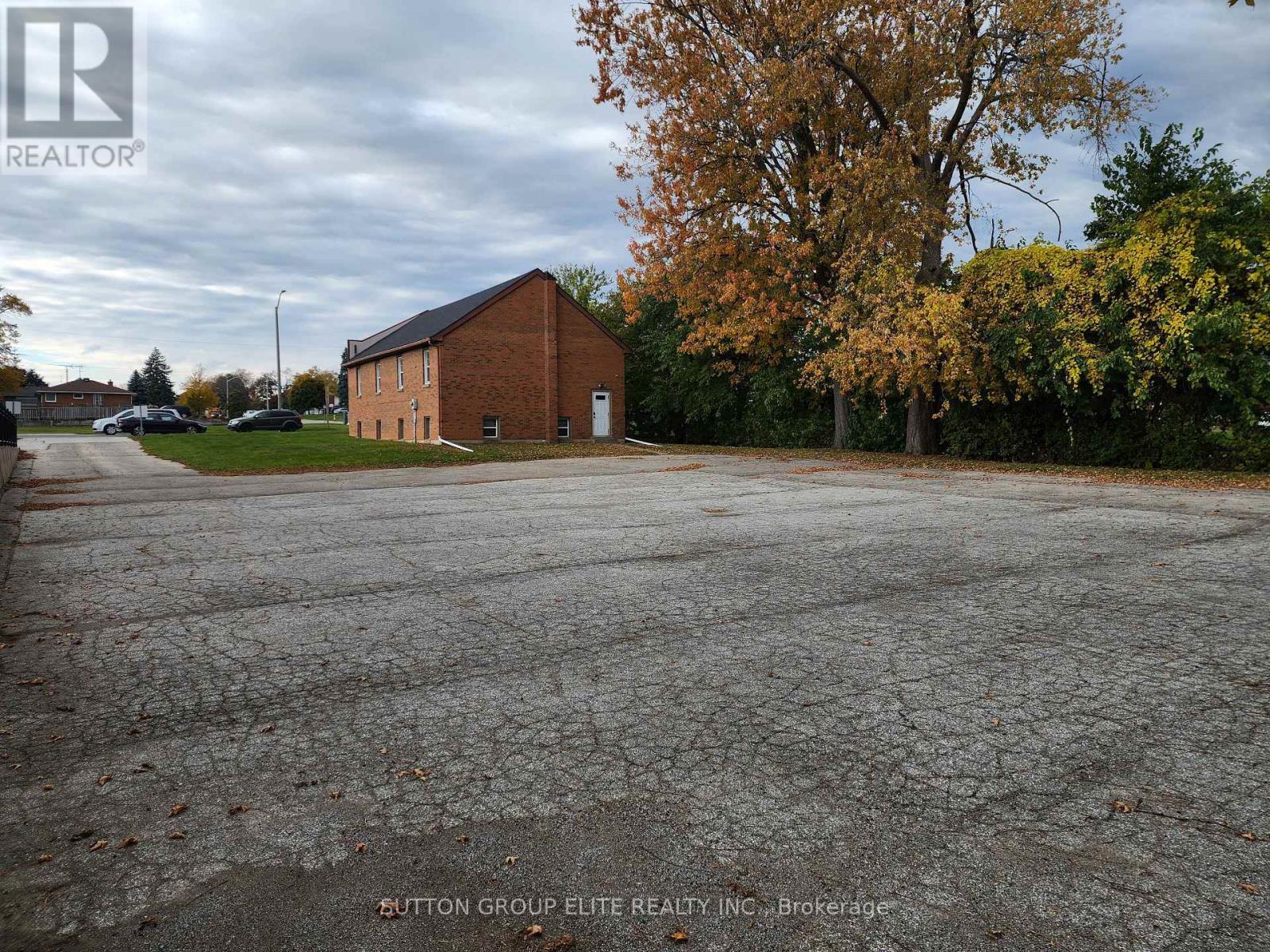 312 Erie Street S, Leamington, Ontario  N8H 3C5 - Photo 7 - X12754982