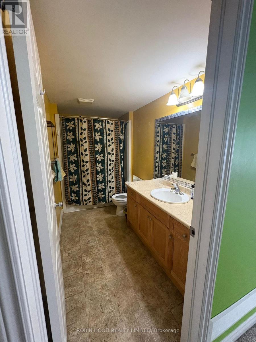 Photo 8 of 34 for Unit 10 - 3320 Meadowgate Boulevard