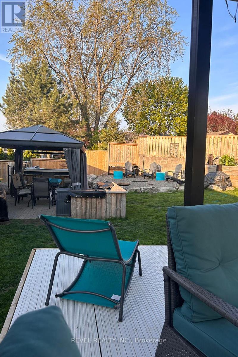 44 Shalfleet Boulevard, Brantford, Ontario  N3R 6L6 - Photo 36 - X12753708