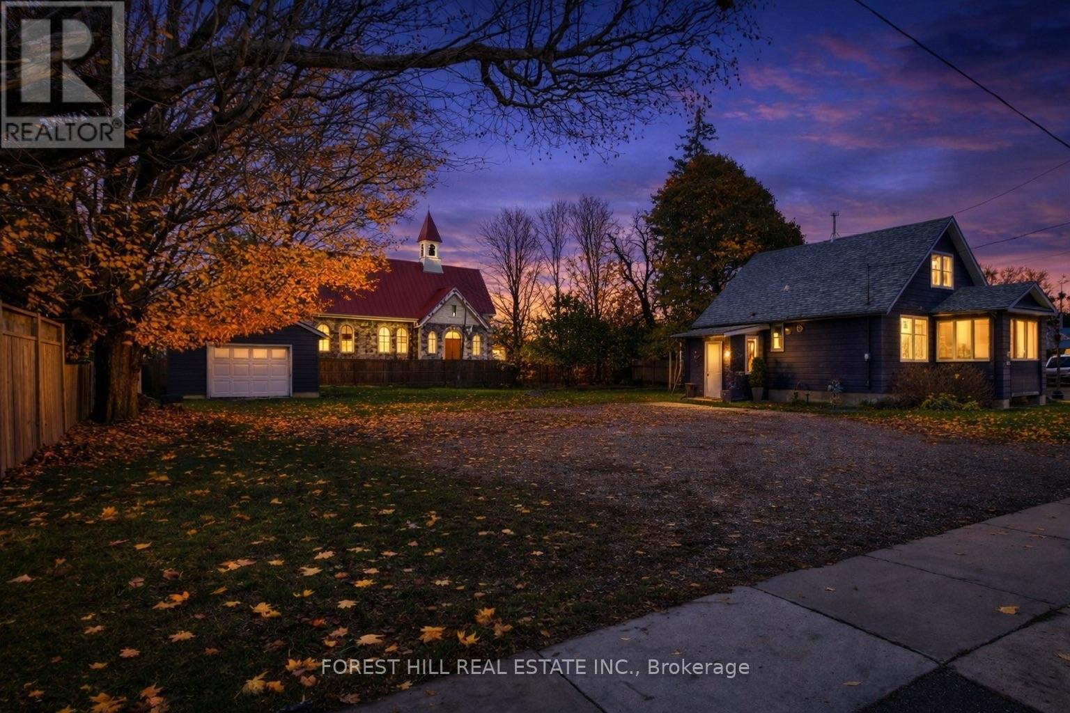 3 ELORA STREET N, Mapleton, Ontario