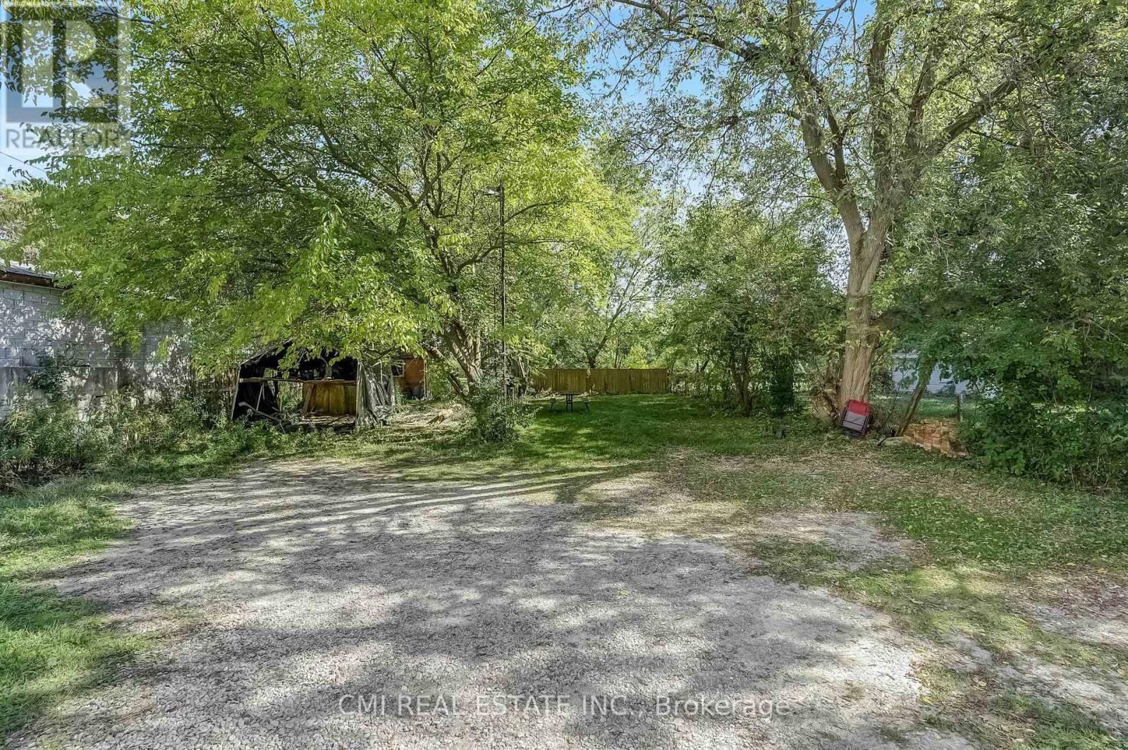 135 Madison Avenue S, Kitchener, Ontario  N2G 3M4 - Photo 31 - X12754336