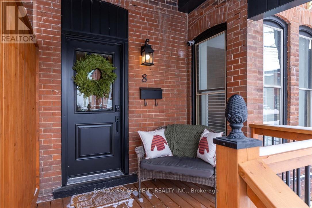 8-10 Ontario Street, Grimsby, Ontario  L3M 3G9 - Photo 5 - X12755292