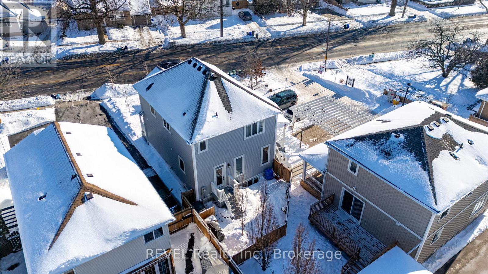 1 Princeton Common Street, St. Catharines (Lakeport), Ontario  L2N 0B7 - Photo 46 - X12757022