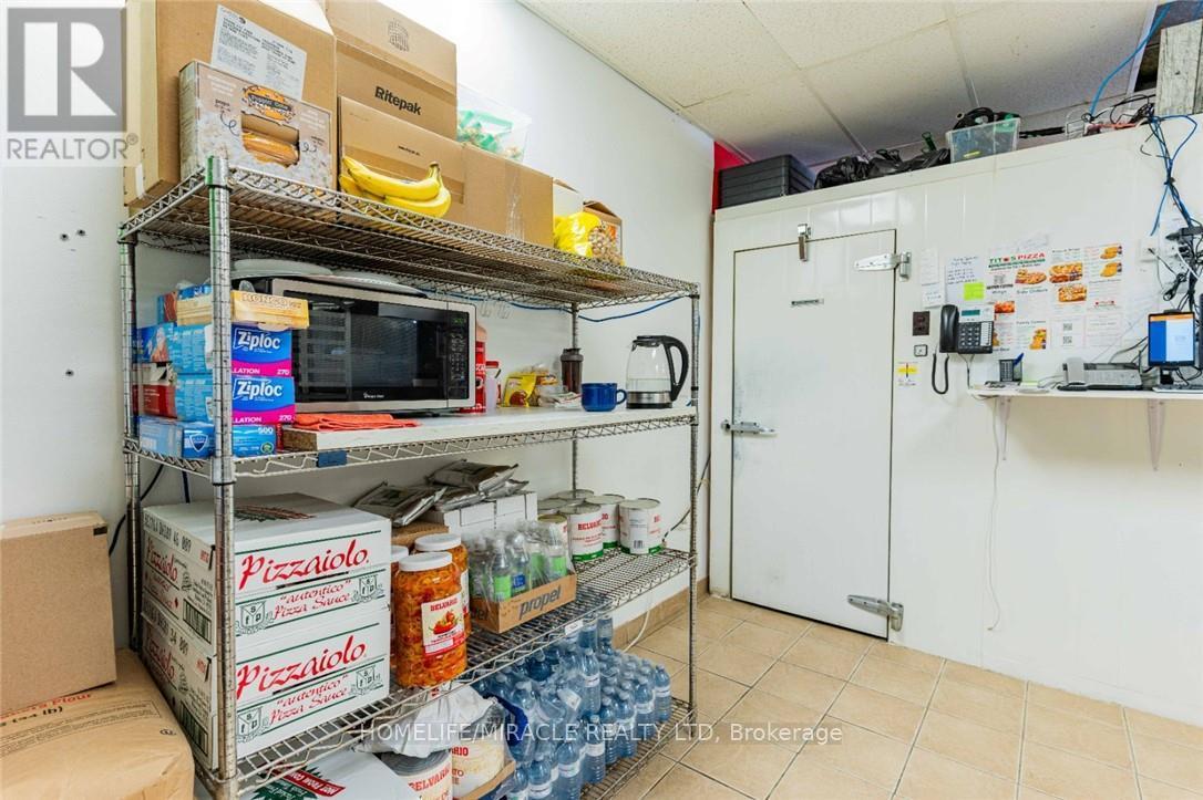 6 - 112 Oriole Parkway W, Woolwich, Ontario  N3B 1C5 - Photo 13 - X12755300