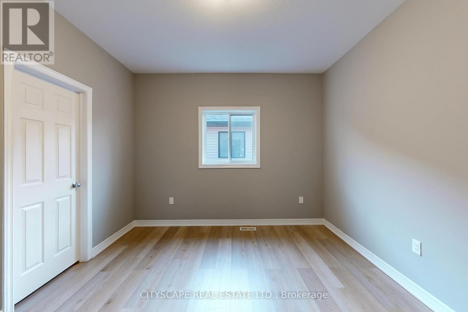 100 Tartan Avenue, Kitchener, Ontario  N2R 0N5 - Photo 35 - X12755468