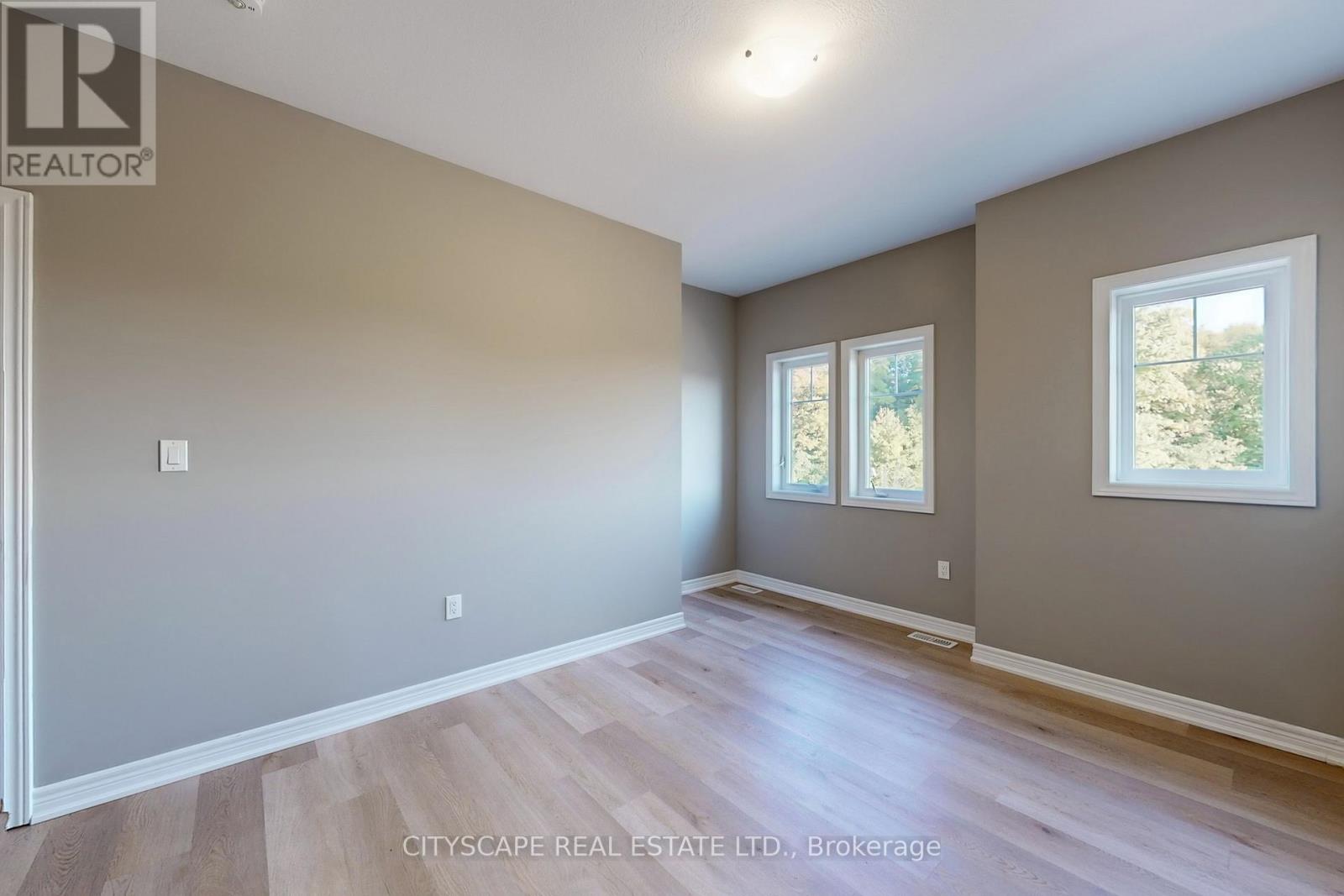 100 Tartan Avenue, Kitchener, Ontario  N2R 0N5 - Photo 32 - X12755468