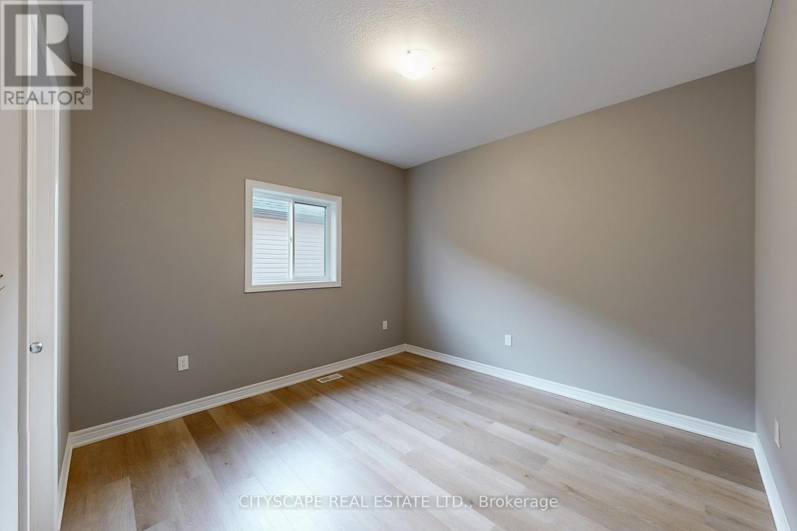 100 Tartan Avenue, Kitchener, Ontario  N2R 0N5 - Photo 37 - X12755468