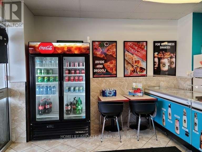 239 Weber Street N, Waterloo, Ontario  N2J 3H5 - Photo 5 - X12756682