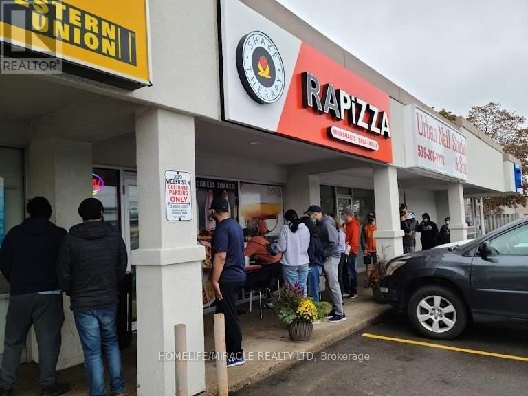 239 Weber Street N, Waterloo, Ontario  N2J 3H5 - Photo 2 - X12756682