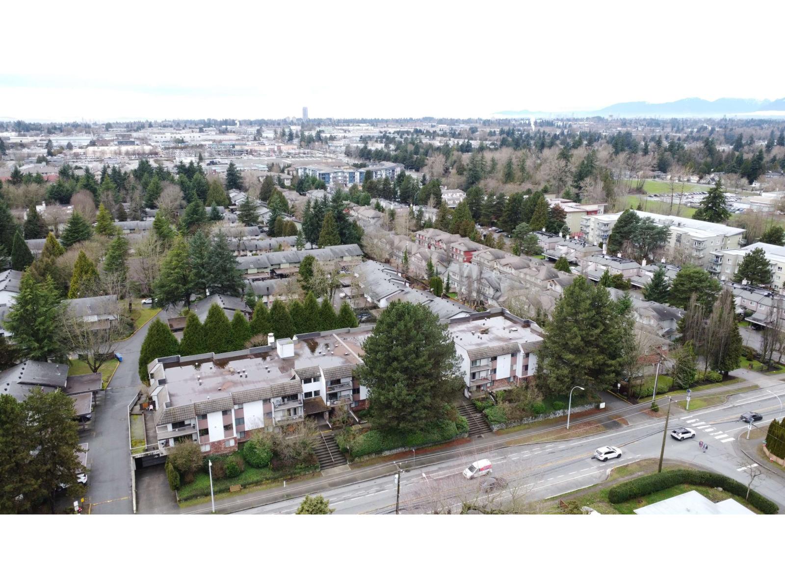 202 7473 140 Street, Surrey, British Columbia  V3W 6G5 - Photo 34 - R3085591