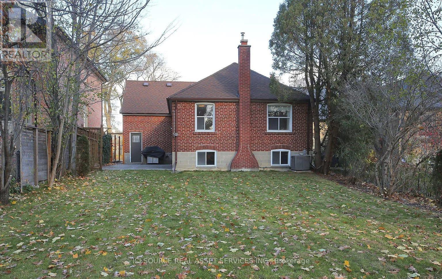 34 Gwendolen Crescent, Toronto (Lansing-Westgate), Ontario  M2N 2L7 - Photo 33 - C12602138