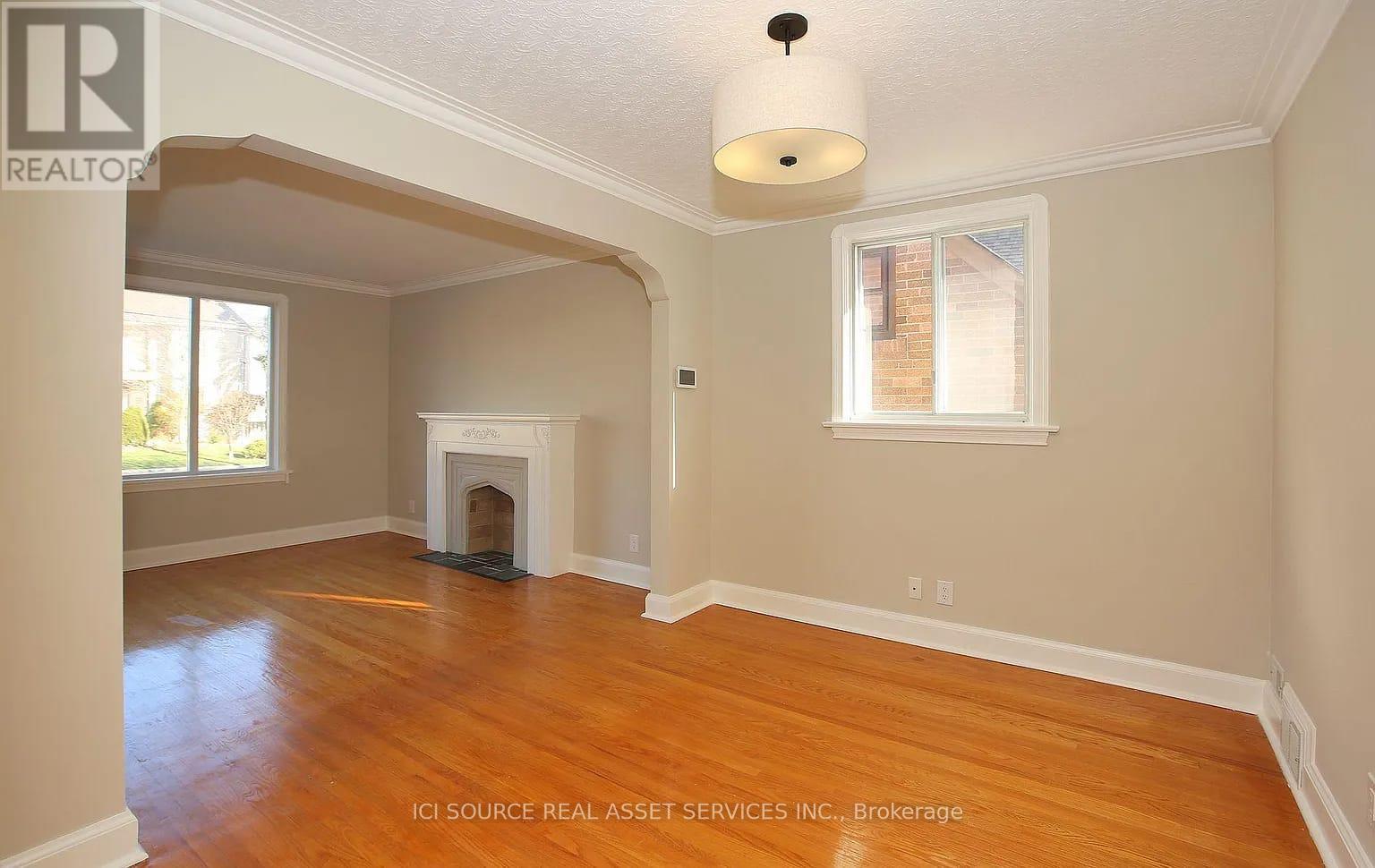 34 Gwendolen Crescent, Toronto (Lansing-Westgate), Ontario  M2N 2L7 - Photo 5 - C12602138