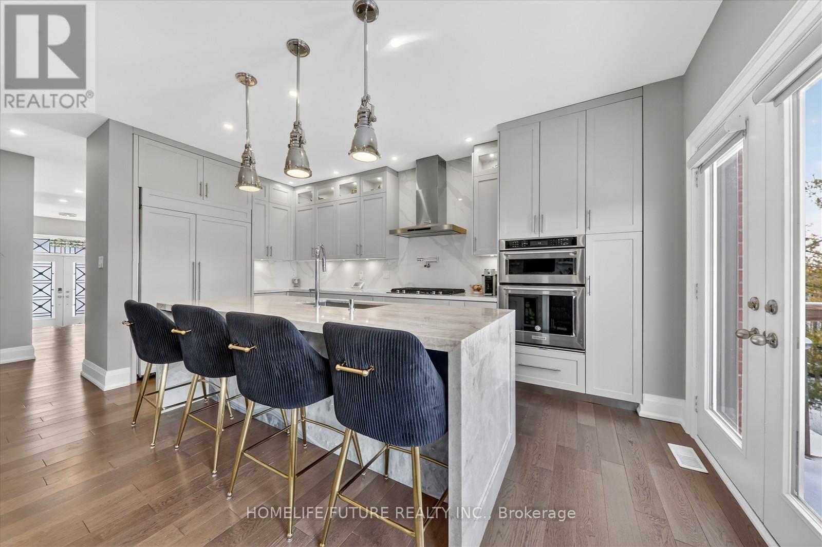 130 Tango Crescent, Newmarket (Woodland Hill), Ontario  L3X 0K4 - Photo 12 - N12755372