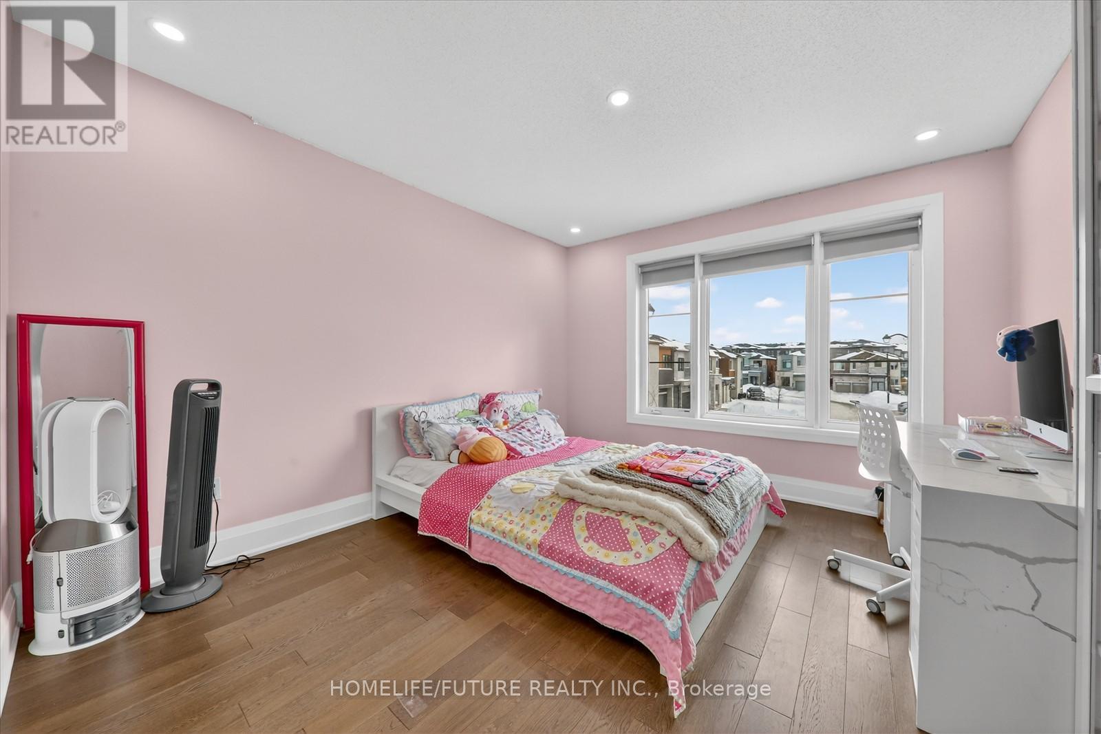 130 Tango Crescent, Newmarket (Woodland Hill), Ontario  L3X 0K4 - Photo 29 - N12755372