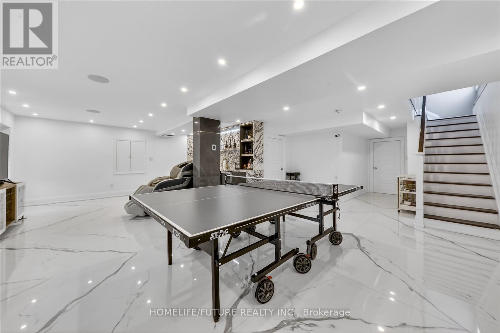 130 Tango Crescent, Newmarket (Woodland Hill), Ontario  L3X 0K4 - Photo 36 - N12755372