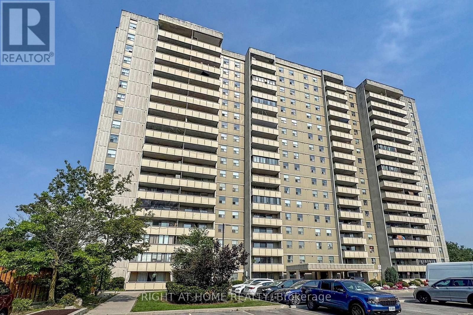 702 - 1338 York Mills Road, Toronto (Parkwoods-Donalda), Ontario  M3A 3M3 - Photo 1 - C12755354