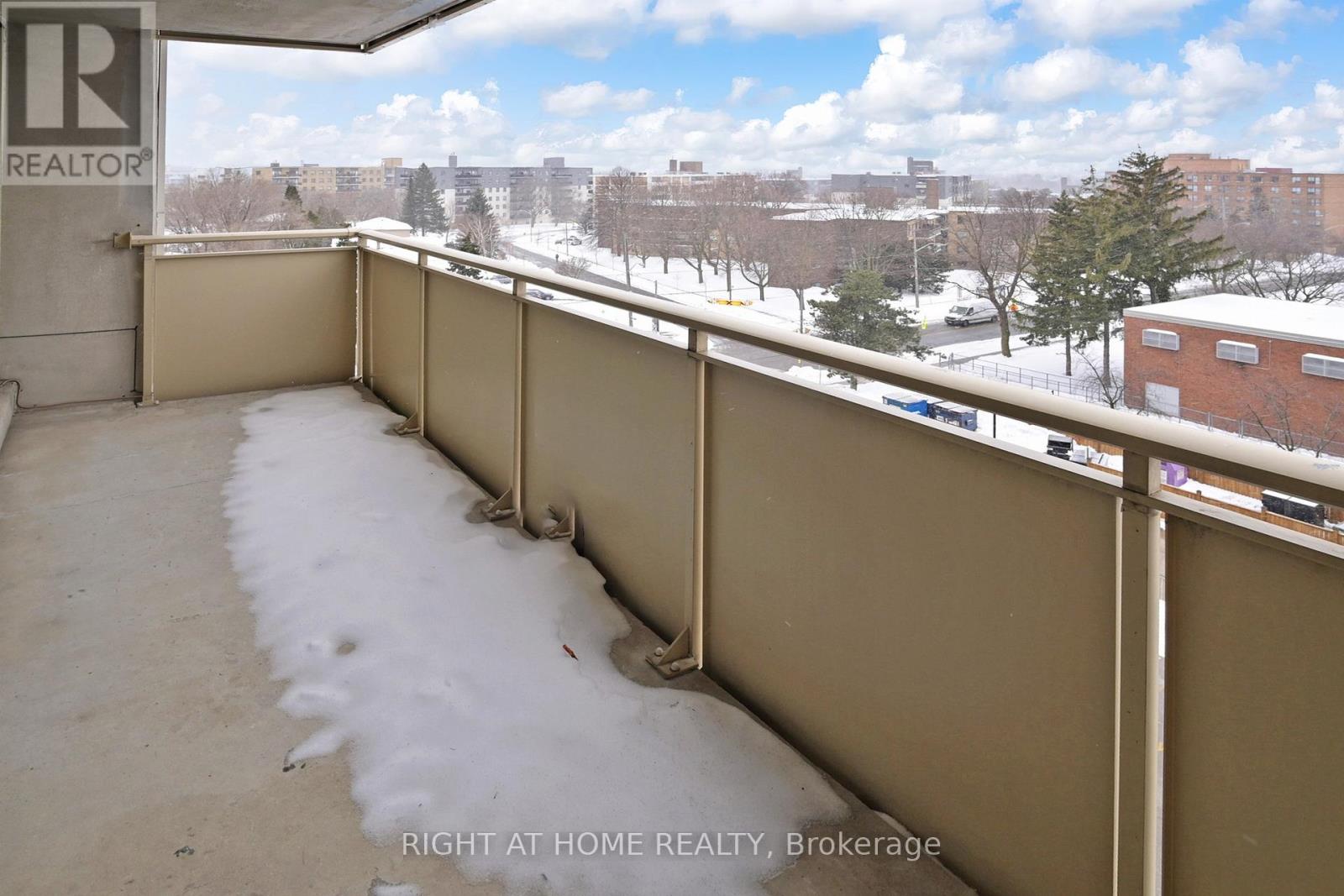 702 - 1338 York Mills Road, Toronto (Parkwoods-Donalda), Ontario  M3A 3M3 - Photo 25 - C12755354