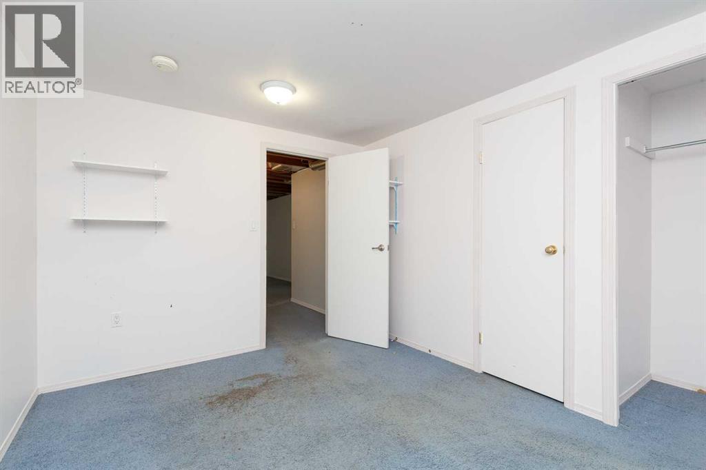 209 Mt Blakiston Road W, Lethbridge, Alberta  T1K 6M3 - Photo 19 - A2277374