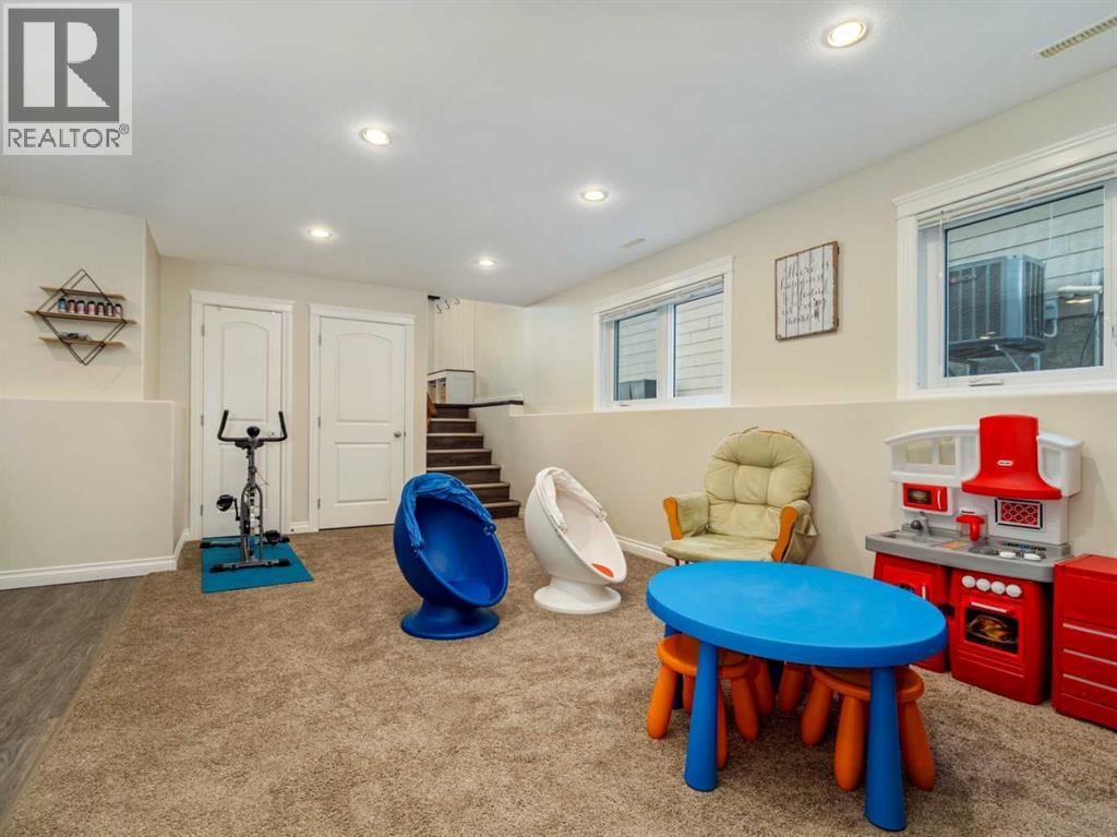 421 11 Street, Nobleford, Alberta  T0L 1S0 - Photo 34 - A2279904