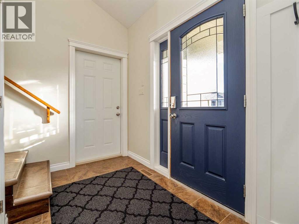 421 11 Street, Nobleford, Alberta  T0L 1S0 - Photo 4 - A2279904