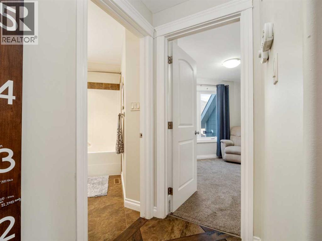 421 11 Street, Nobleford, Alberta  T0L 1S0 - Photo 21 - A2279904