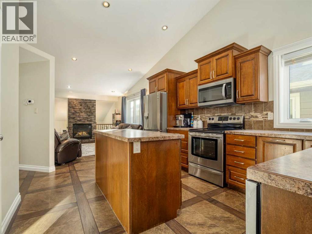 421 11 Street, Nobleford, Alberta  T0L 1S0 - Photo 13 - A2279904