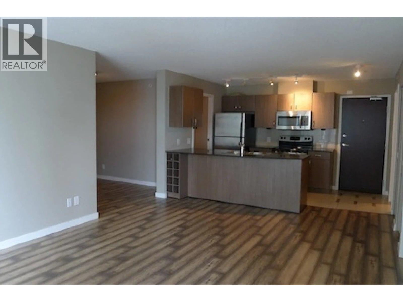 2304 610 Granville Street, Vancouver, British Columbia  V6C 3T3 - Photo 3 - R3086494