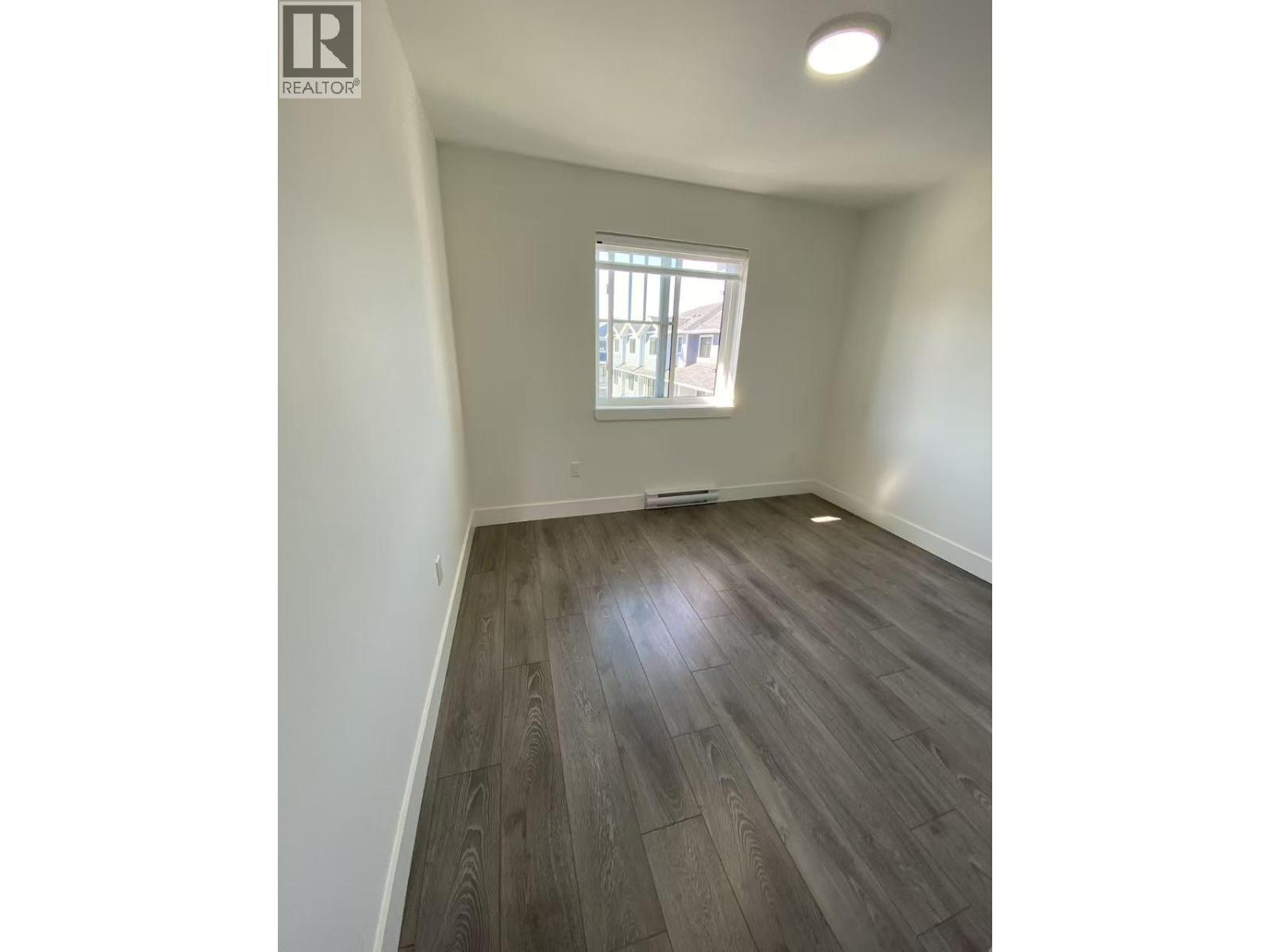 Th2 769 Ota Ave Avenue, New Westminster, British Columbia  V3M 0M6 - Photo 8 - R3086504