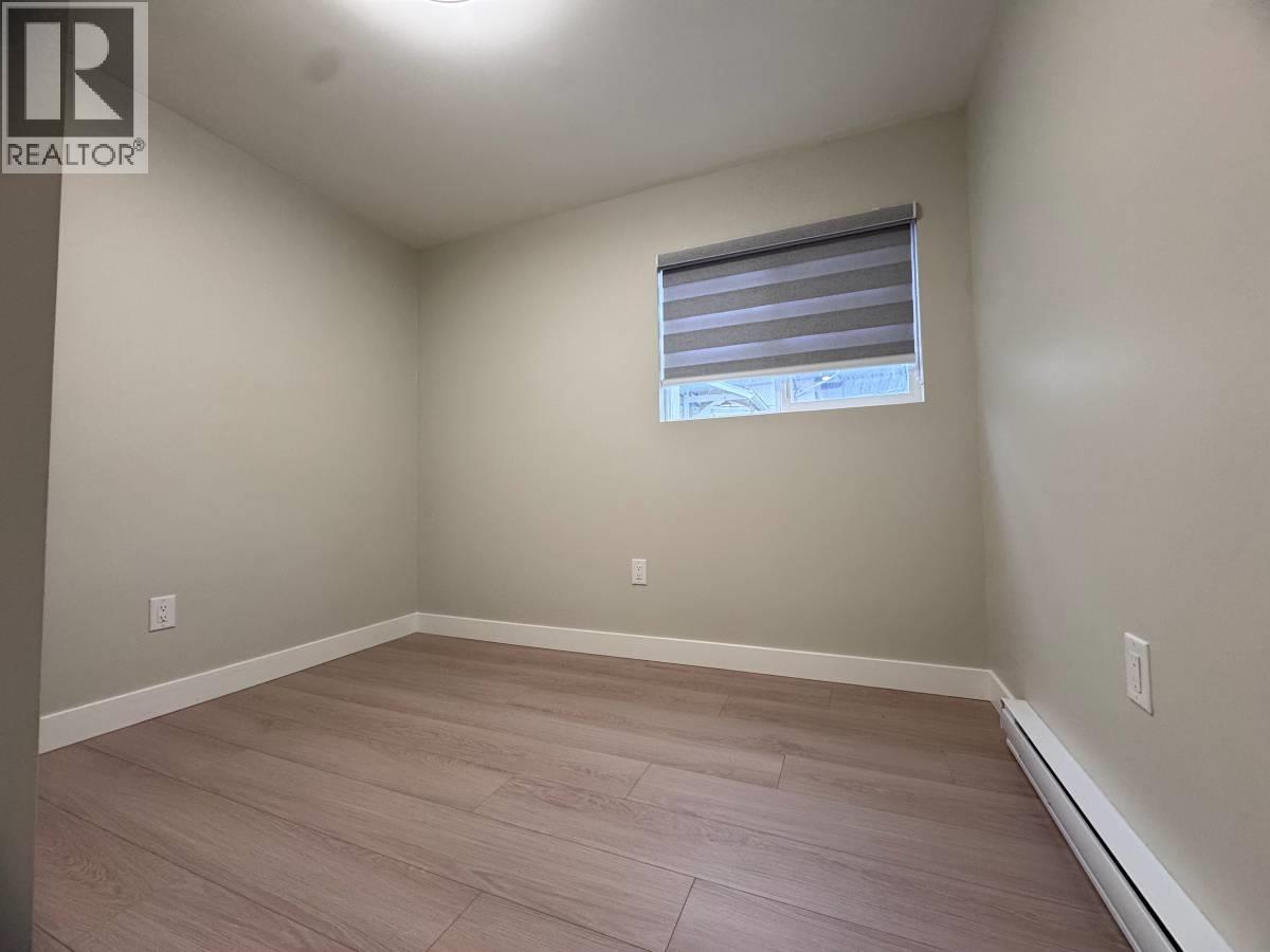 6869 Gladstone Street, Vancouver, British Columbia  V5P 4G3 - Photo 3 - R3086505