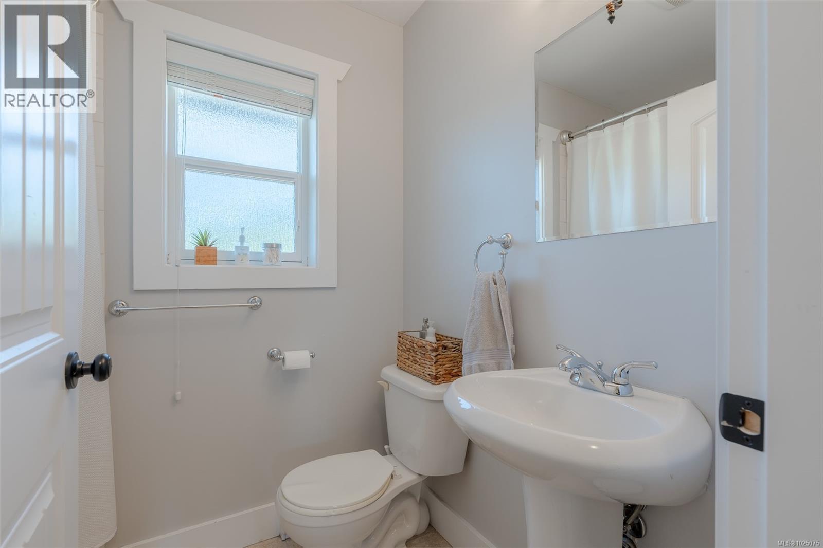 5585 Swallow Dr, Port Alberni, British Columbia  V9Y 7H1 - Photo 32 - 1025075