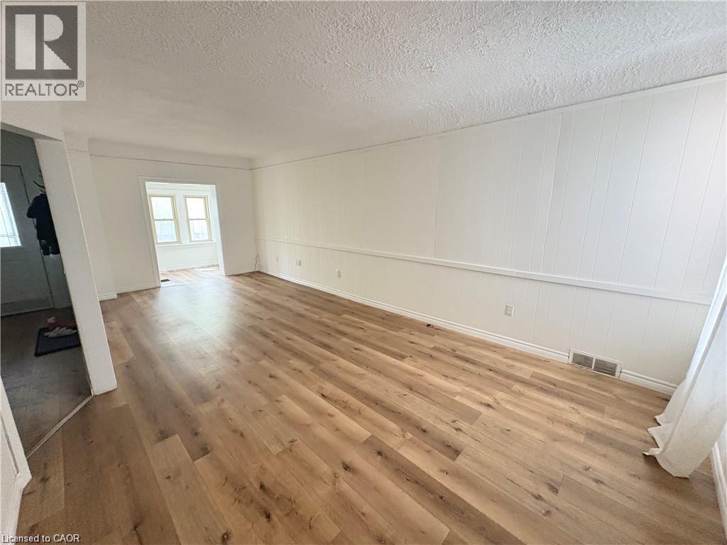 281 Wentworth Street N, Hamilton, Ontario  L8L 5T7 - Photo 11 - 40802689