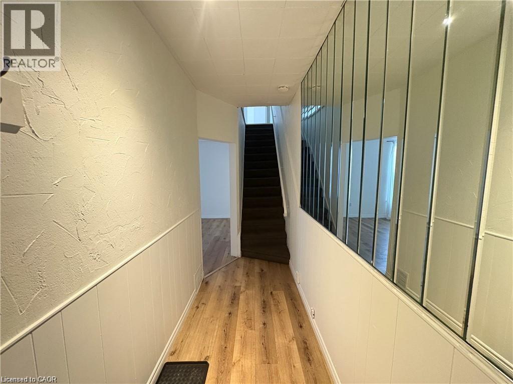 281 Wentworth Street N, Hamilton, Ontario  L8L 5T7 - Photo 12 - 40802689