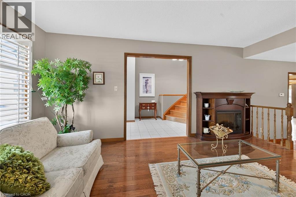 15 Gabriele Court, Hamilton, Ontario  L8G 5C4 - Photo 10 - 40802520