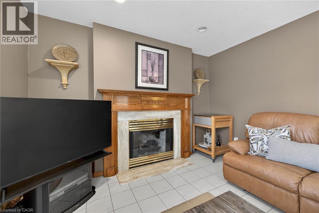 15 Gabriele Court, Hamilton, Ontario  L8G 5C4 - Photo 14 - 40802520