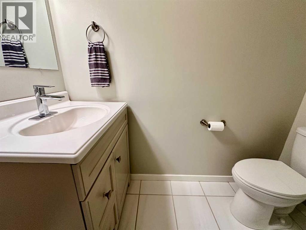 802 Miners Boulevard W, Lethbridge, Alberta  T1J 5L1 - Photo 23 - A2281137