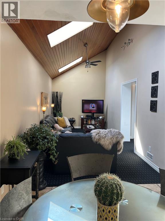 56 King Street W, Dundas, Ontario  L9H 1T8 - Photo 24 - 40802031