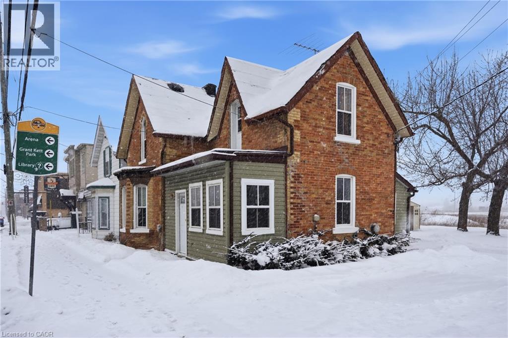 43 Main Street N, Hagersville, Ontario  N0A 1H0 - Photo 2 - 40802103