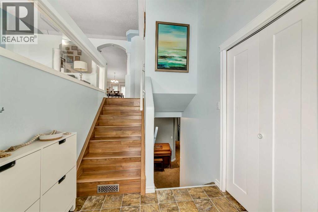 3204 65 Avenue, Lloydminster, Alberta  T9V 3G9 - Photo 2 - A2282471