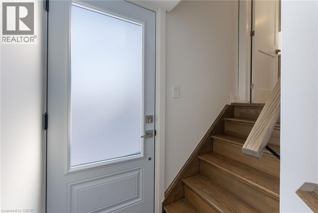 16 Bosna Court, Hamilton, Ontario  L8T 4T6 - Photo 31 - 40800801