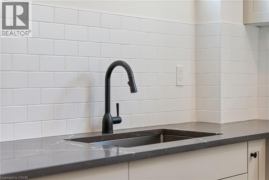 16 Bosna Court, Hamilton, Ontario  L8T 4T6 - Photo 36 - 40800801