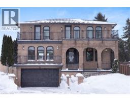 16 BOSNA Court, Hamilton, Ontario