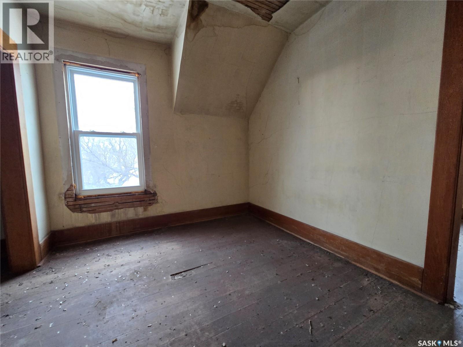 Litschke Acreage, Halbrite, Saskatchewan  S0C 1H0 - Photo 17 - SK027919