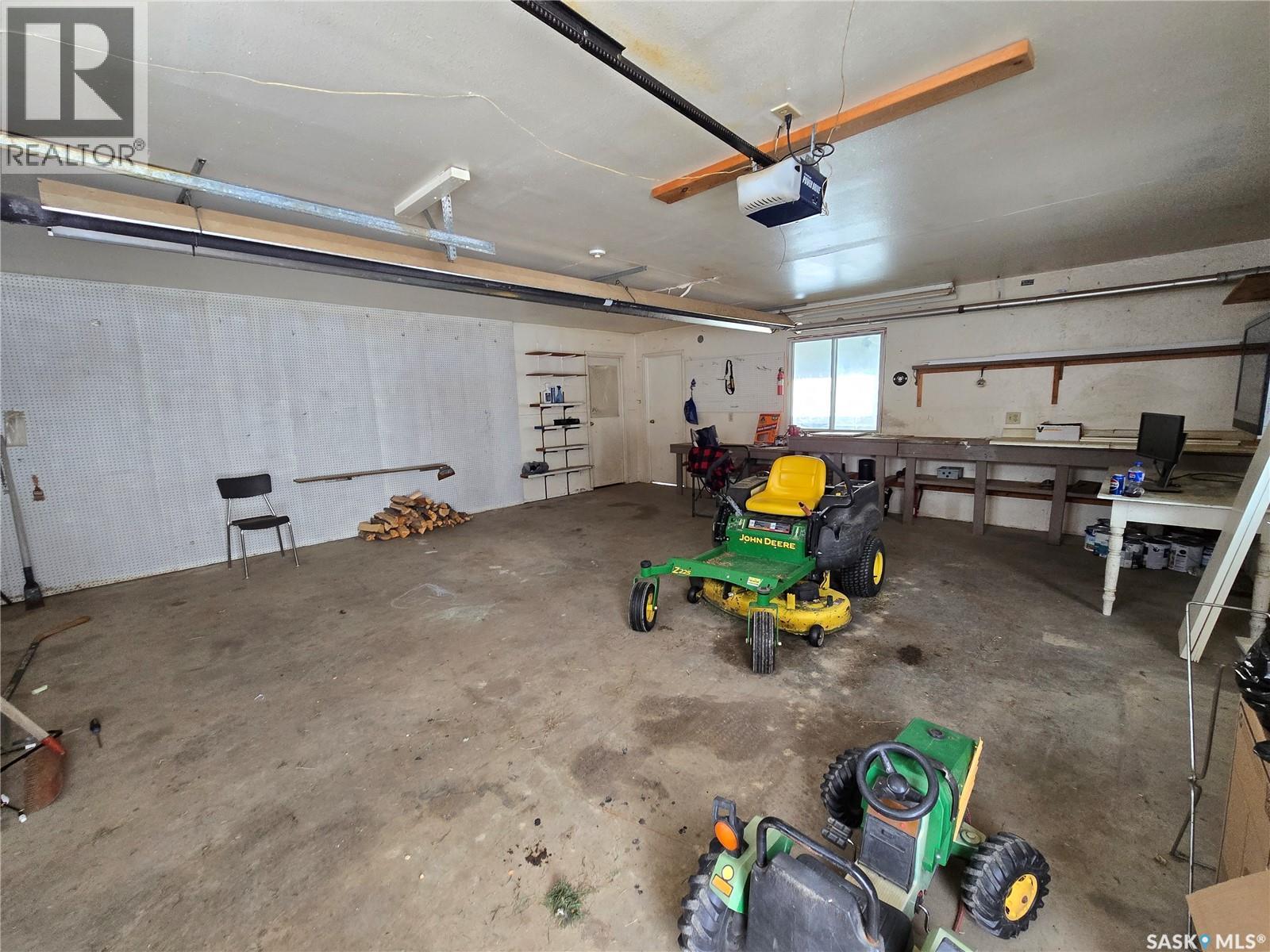 Litschke Acreage, Halbrite, Saskatchewan  S0C 1H0 - Photo 21 - SK027919