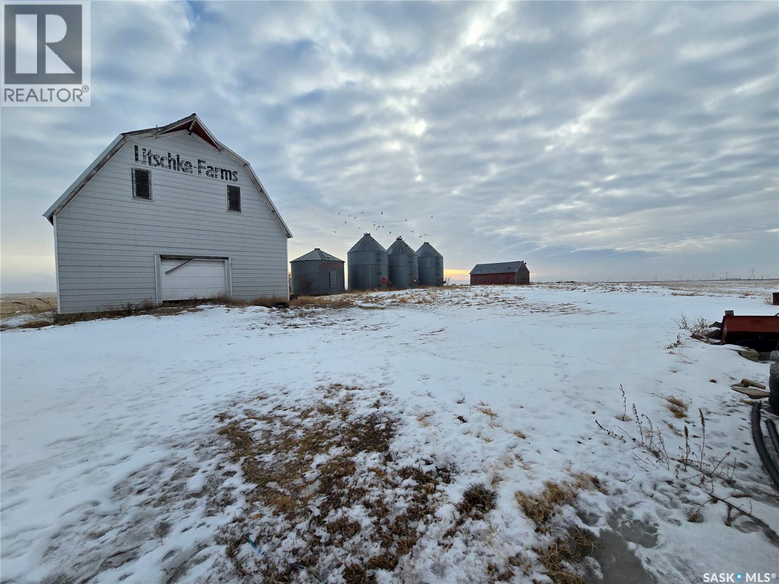 Litschke Acreage, Halbrite, Saskatchewan  S0C 1H0 - Photo 22 - SK027919