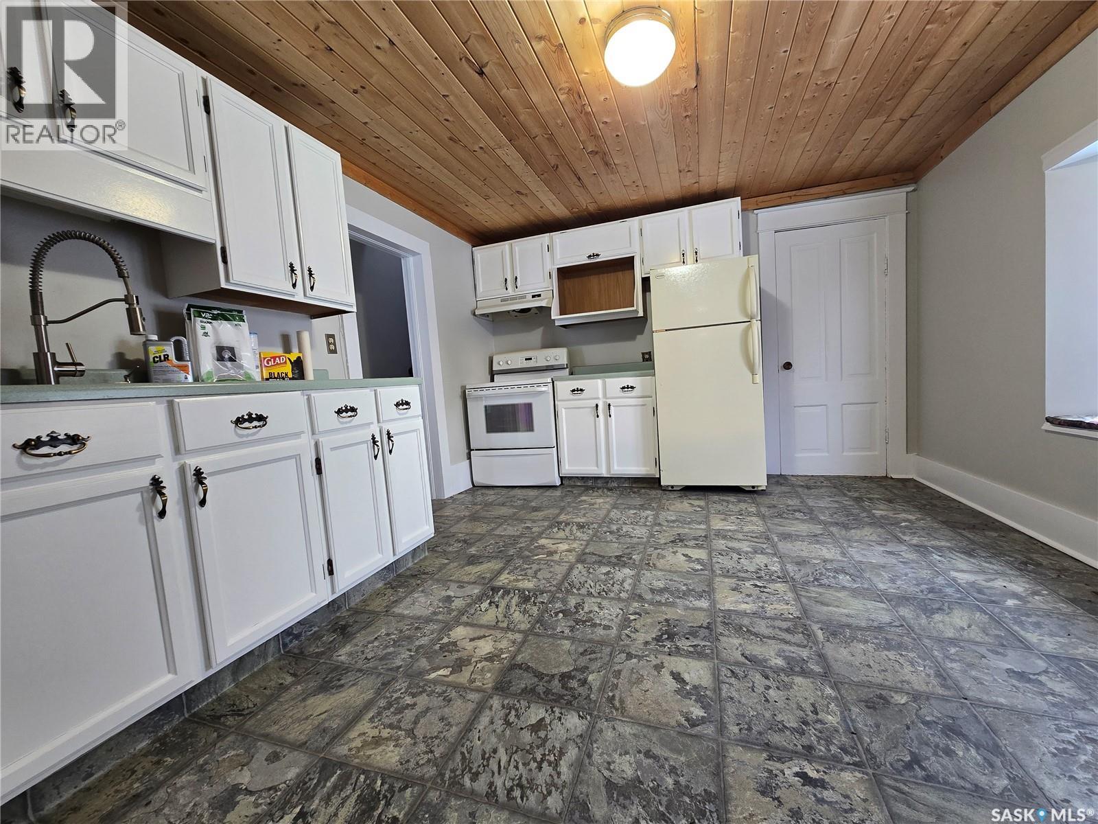 Litschke Acreage, Halbrite, Saskatchewan  S0C 1H0 - Photo 5 - SK027919