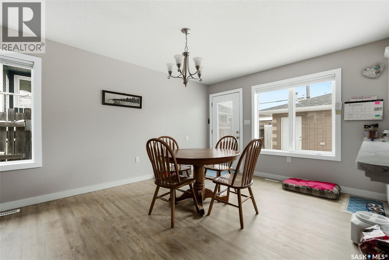 A&b 125 2nd Avenue Ne, Moose Jaw, Saskatchewan  S6H 2A2 - Photo 13 - SK027839